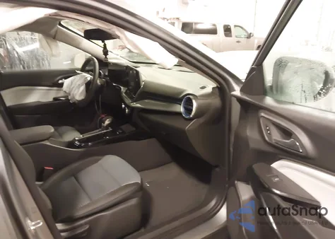 2025 Chevrolet Trax Fwd Lt из США, поврежденный, VIN KL77LHEP8SC293218